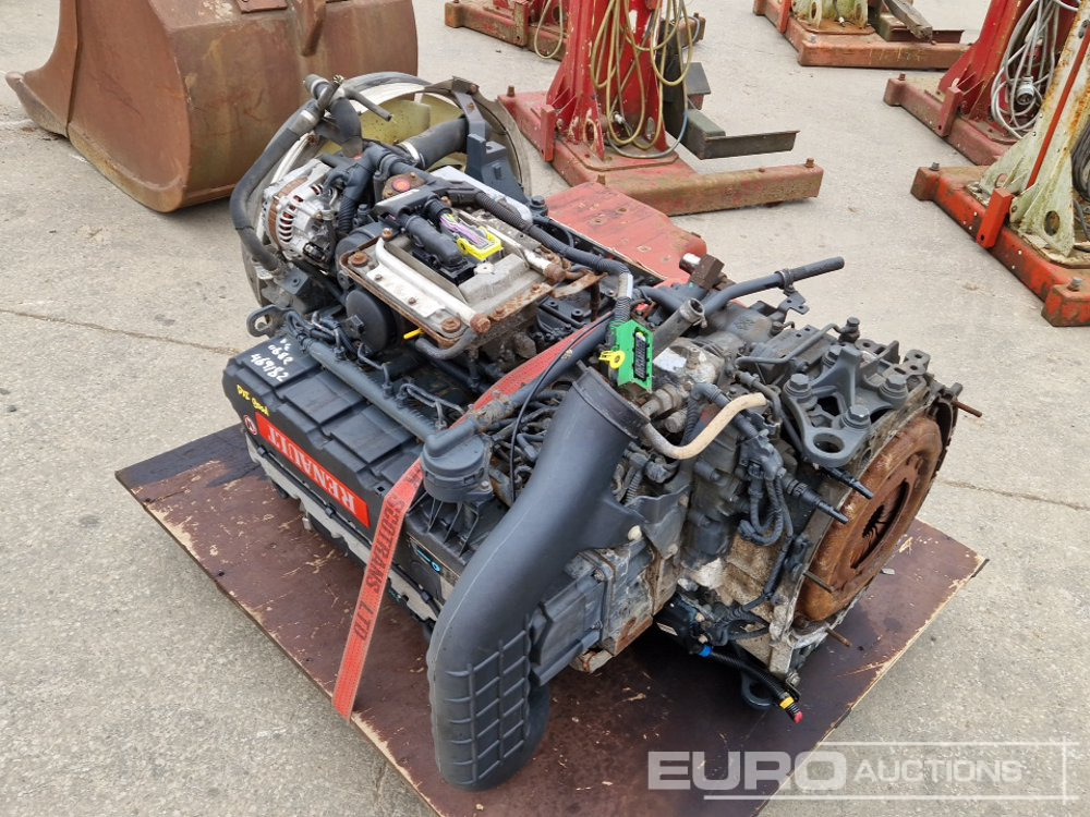 Renault 6 Cylinder Engine - Двигун: фото 1 Renault 6 Cylinder Engine - Двигун: фото 1