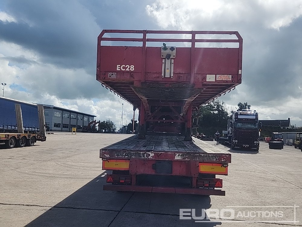 SDC 42 & 40' Tri Axle Flat Trailer, BPW Axles (2 of) - Бортовий напівпричіп/ Платформа: фото 4 SDC 42 & 40' Tri Axle Flat Trailer, BPW Axles (2 of) - Бортовий напівпричіп/ Платформа: фото 4