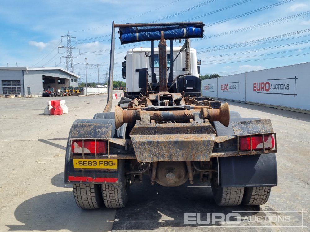 Scania P360 - Гаковий мультиліфт вантажівка: фото 4 Scania P360 - Гаковий мультиліфт вантажівка: фото 4