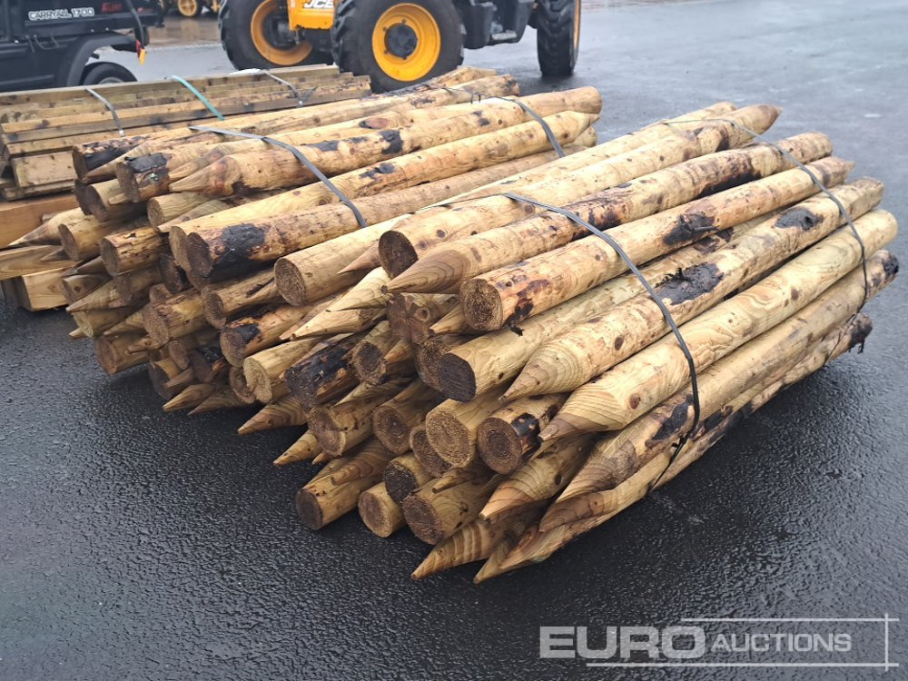 Bundle of Timber Posts (2 of) - Сільськогосподарська техніка: фото 2 Bundle of Timber Posts (2 of) - Сільськогосподарська техніка: фото 2