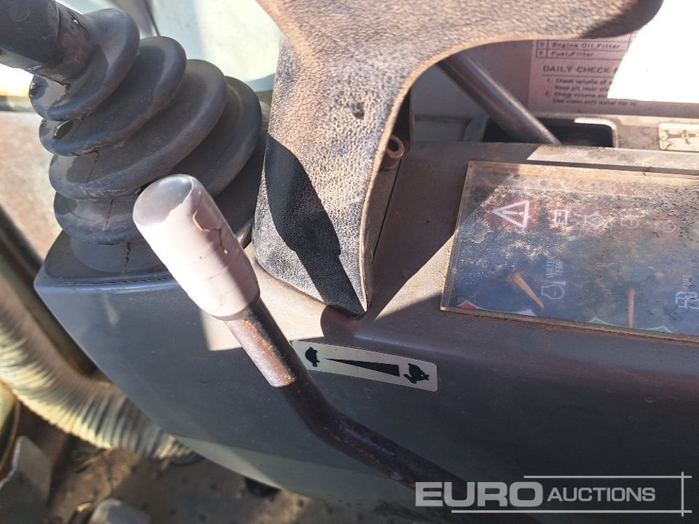 Міні-екскаватор Takeuchi TB125: фото 31