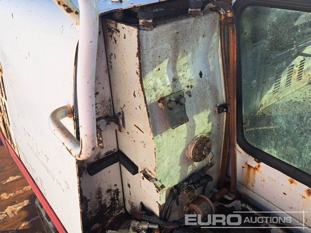 Міні-екскаватор Takeuchi TB125: фото 42