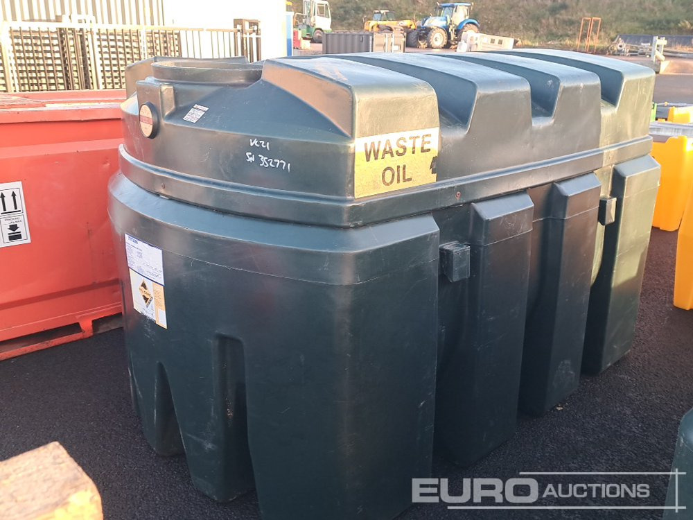 Titan Bunded Fuel Tank - Резервуар для зберігання: фото 1 Titan Bunded Fuel Tank - Резервуар для зберігання: фото 1