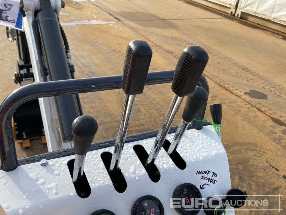 Міні-екскаватор Unused 2025 Bobdog BD12: фото 20