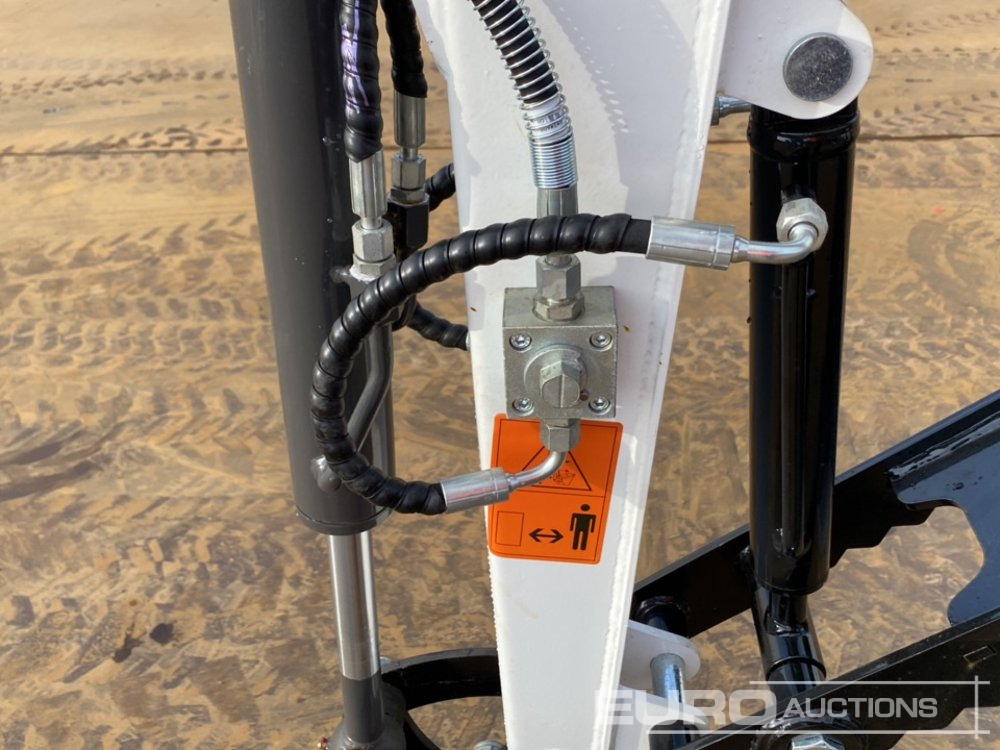 Міні-екскаватор Unused 2025 Bobdog BD12: фото 10