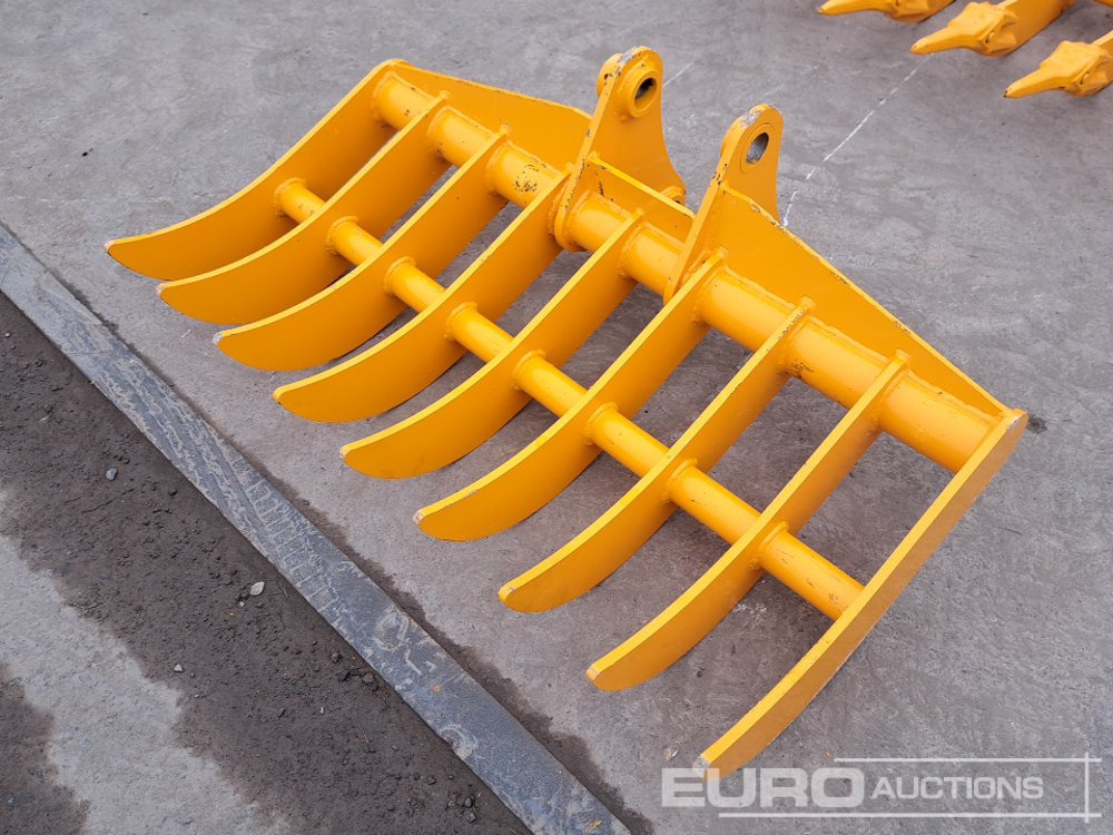 Unused 44" Rake 45mm Pin to suit 4-6 Ton Excavator - Ківш: фото 1 Unused 44" Rake 45mm Pin to suit 4-6 Ton Excavator - Ківш: фото 1