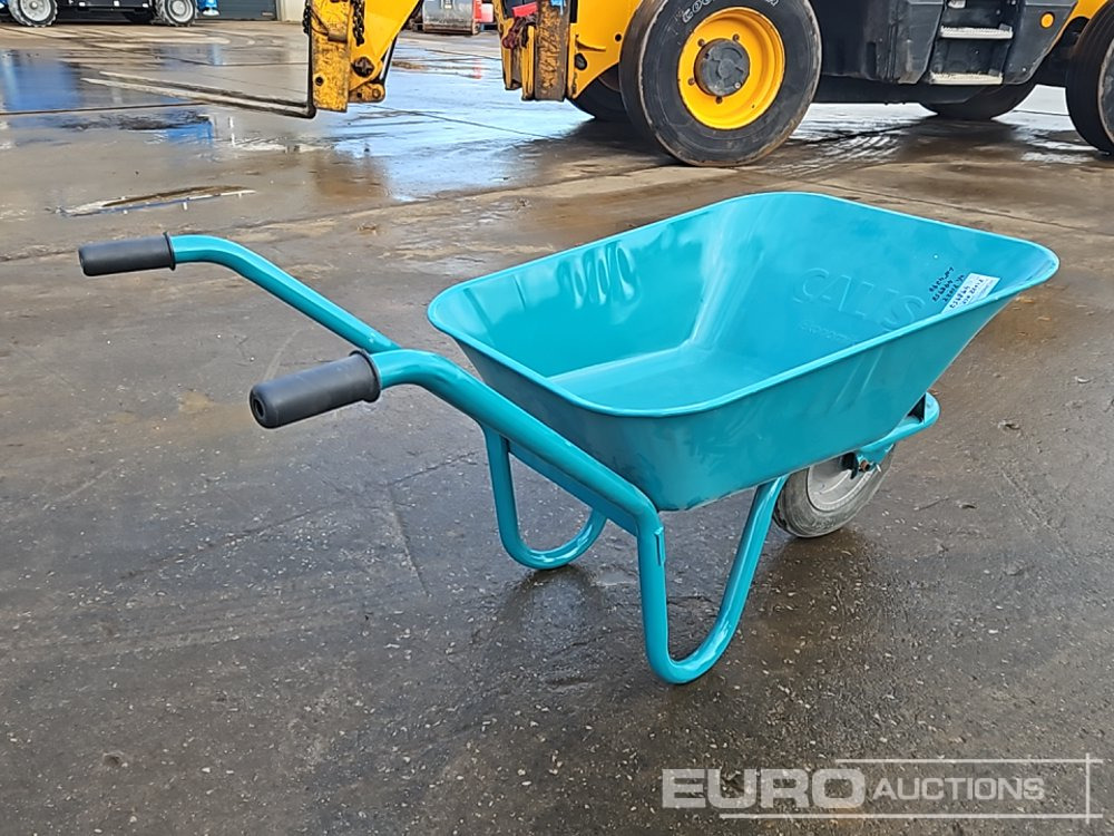 Unused CALIS Green Wheelbarrow with Cylinder Bushing - Будівельне обладнання: фото 5 Unused CALIS Green Wheelbarrow with Cylinder Bushing - Будівельне обладнання: фото 5