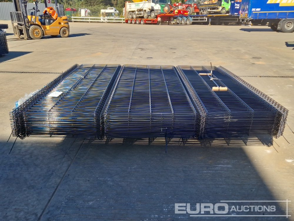 Unused Galvanised & Powder Coated Heavy Duty (5mm) Wire Mesh Fencing, 25 x H2.4m x W2.2m Panels, 26 x 60mm x 60mm x3m Posts, with Fittings (Black) - Будівельне обладнання: фото 2 Unused Galvanised & Powder Coated Heavy Duty (5mm) Wire Mesh Fencing, 25 x H2.4m x W2.2m Panels, 26 x 60mm x 60mm x3m Posts, with Fittings (Black) - Будівельне обладнання: фото 2
