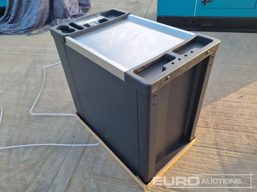 Unused Huttenberg Tool Trollet Set - Обладнання для гаражів/ Майстерень: фото 5 Unused Huttenberg Tool Trollet Set - Обладнання для гаражів/ Майстерень: фото 5