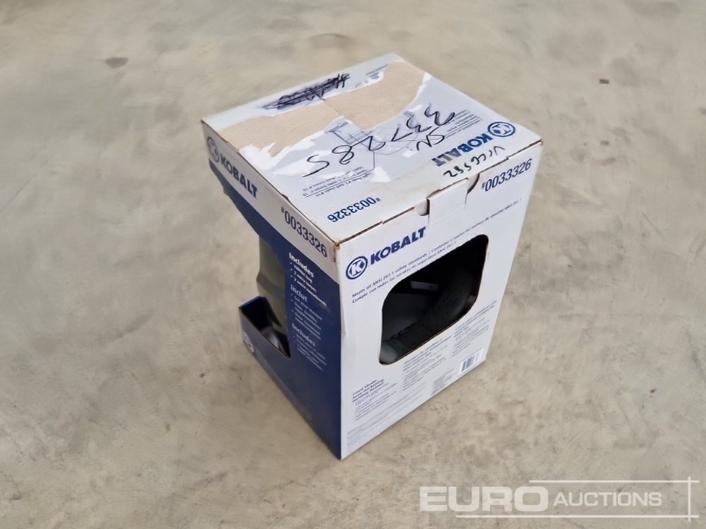 Unused Kobalt Auto Darkening Welding Helmet - Обладнання для гаражів/ Майстерень: фото 3 Unused Kobalt Auto Darkening Welding Helmet - Обладнання для гаражів/ Майстерень: фото 3