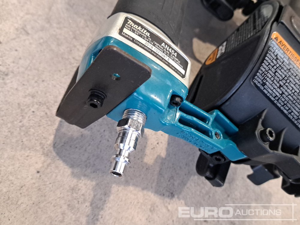 Будівельне обладнання Unused Makita AN454 Prenumatic Nailer (Body Only): фото 15 Будівельне обладнання Unused Makita AN454 Prenumatic Nailer (Body Only): фото 15