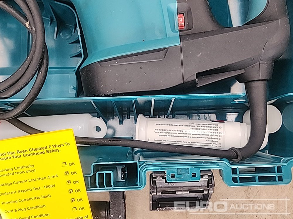 Будівельне обладнання Unused Makita HM1203C Demolition Hammer 110V: фото 12