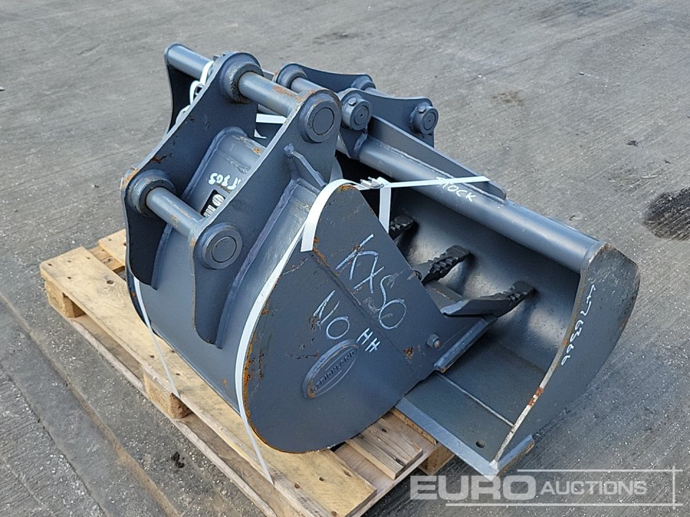 Unused Strickland 60" Ditching, 18" Digging Bucket 45mm Pin to suit 4-6 Ton Excavator - Ківш: фото 1 Unused Strickland 60" Ditching, 18" Digging Bucket 45mm Pin to suit 4-6 Ton Excavator - Ківш: фото 1