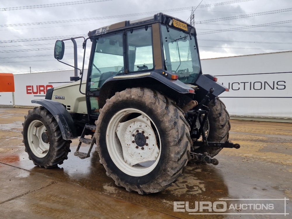 Valtra 6400 - Трактор: фото 3 Valtra 6400 - Трактор: фото 3
