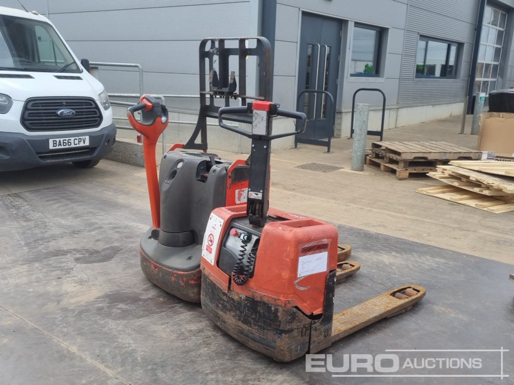 Linde Electric Pallet Truck (2 of) - Вантажно-розвантажувальна техніка: фото 5 Linde Electric Pallet Truck (2 of) - Вантажно-розвантажувальна техніка: фото 5