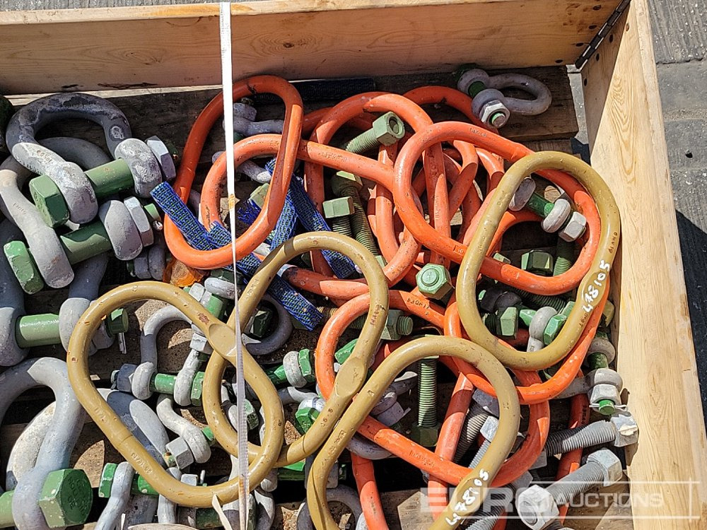 Вантажно-розвантажувальна техніка Selection of Various Size Lifting Shackles (1 Pallet of): фото 8