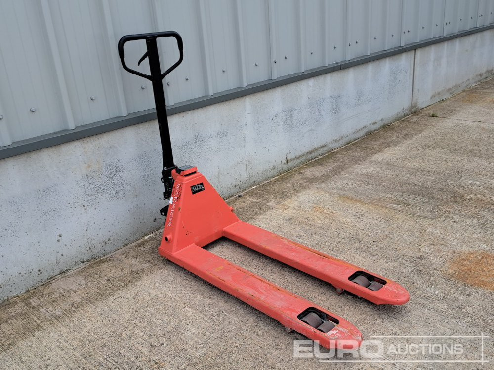 Unused Warrior 2000Kg Pallet Truck, Weigh Scales - Вантажно-розвантажувальна техніка: фото 1 Unused Warrior 2000Kg Pallet Truck, Weigh Scales - Вантажно-розвантажувальна техніка: фото 1