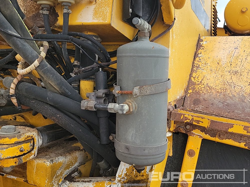 Шарнірний самоскид Volvo A25C: фото 21
