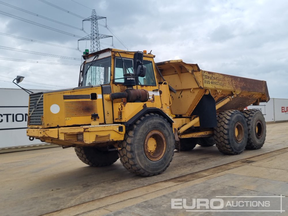 Volvo A25C - Шарнірний самоскид: фото 1 Volvo A25C - Шарнірний самоскид: фото 1
