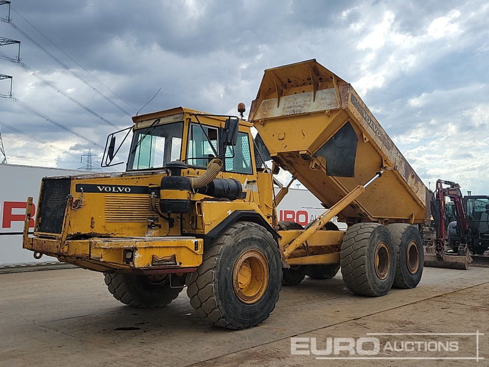 Шарнірний самоскид Volvo A25C: фото 9