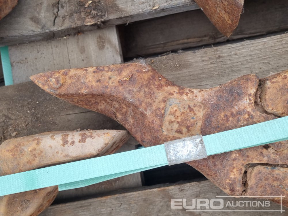 Запчастини Pallet of Loading Shovel Bucket Teeth (9 of): фото 6