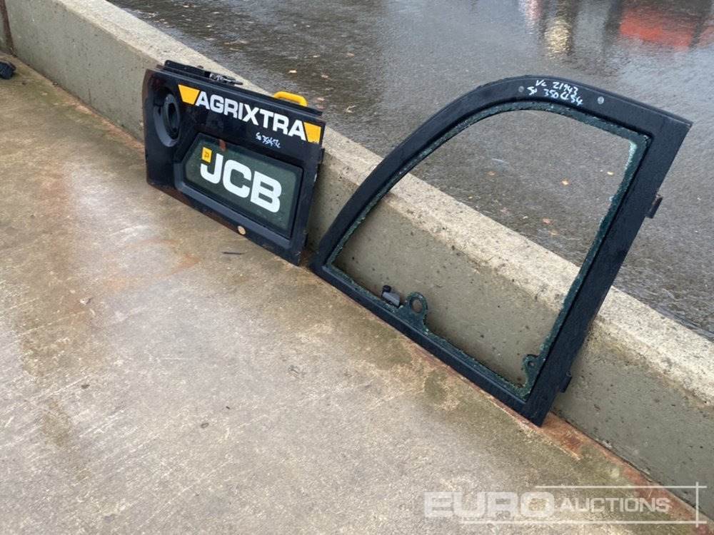 Top Window Frame & Bottom Door to suit JCB Telehandler - Запчастини: фото 3 Top Window Frame & Bottom Door to suit JCB Telehandler - Запчастини: фото 3