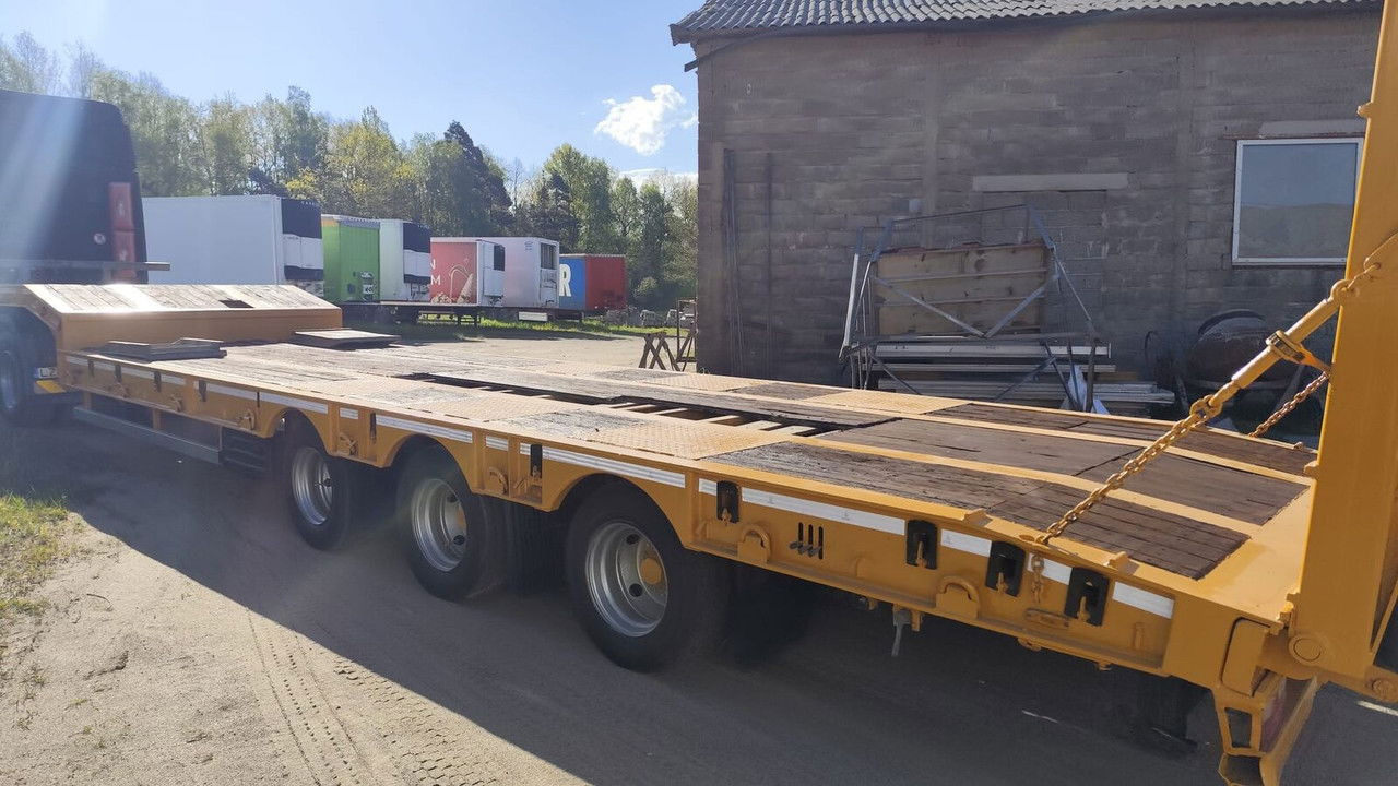 Diversen MAC Trailer - Низькорамна платформа напівпричіп: фото 3 Diversen MAC Trailer - Низькорамна платформа напівпричіп: фото 3