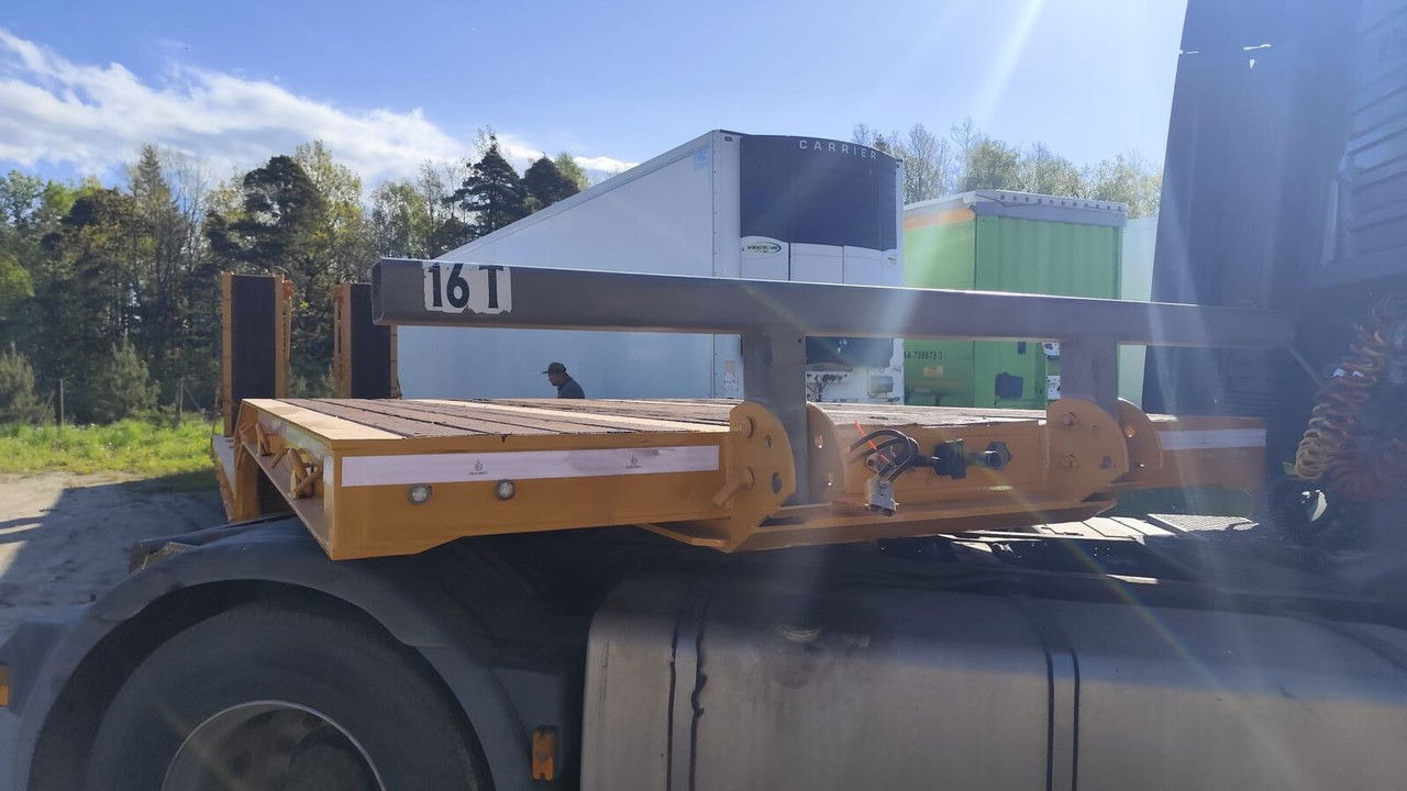 Diversen MAC Trailer - Низькорамна платформа напівпричіп: фото 5 Diversen MAC Trailer - Низькорамна платформа напівпричіп: фото 5