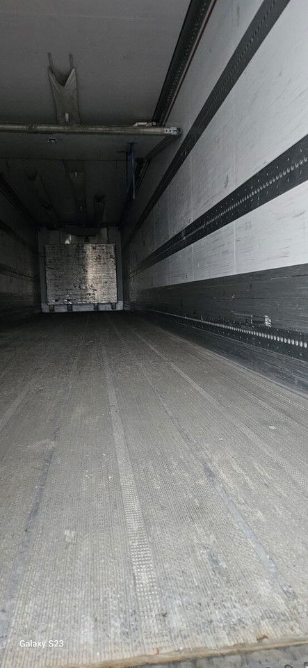 Schmitz Cargobull - Рефрижератор напівпричіп: фото 4 Schmitz Cargobull - Рефрижератор напівпричіп: фото 4