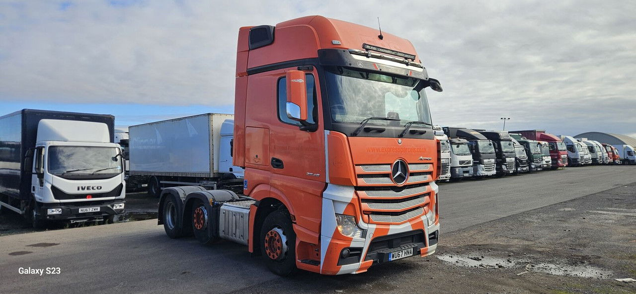 Mercedes-Benz Actros 2548 - Тягач: фото 2 Mercedes-Benz Actros 2548 - Тягач: фото 2