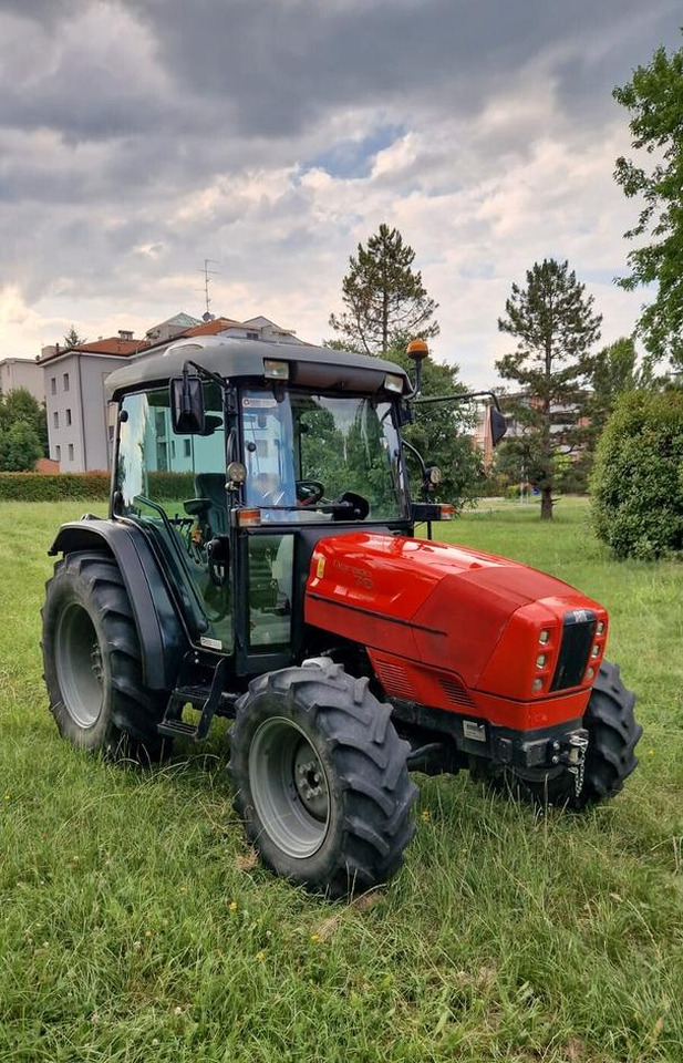 Trattore usato Same Dorado 70 Classic - Трактор: фото 1 Trattore usato Same Dorado 70 Classic - Трактор: фото 1
