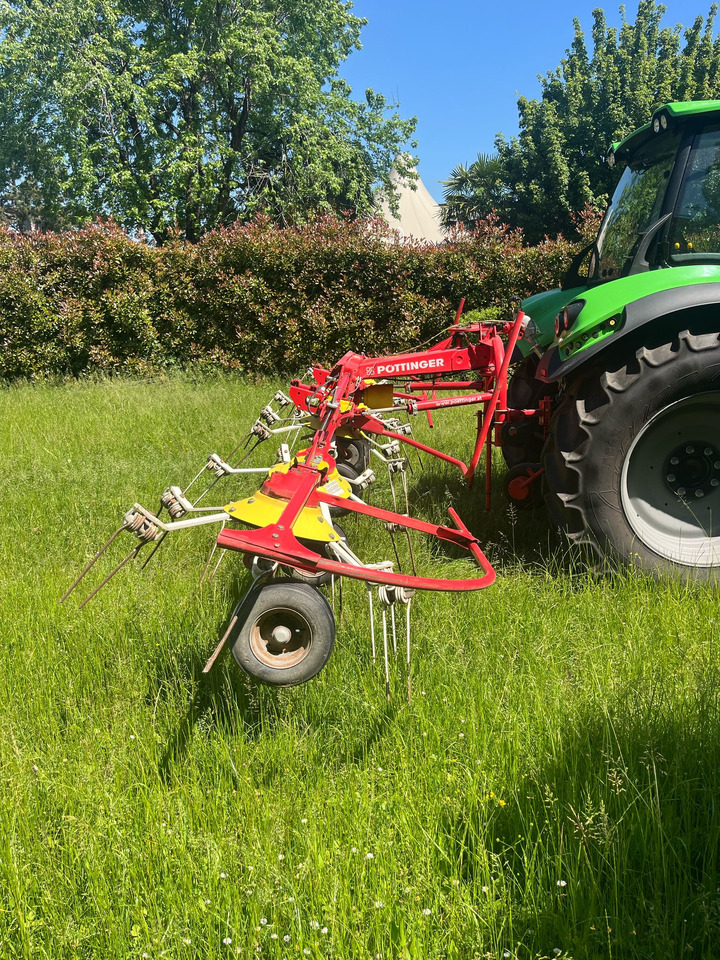 Voltafieno usato Pottinger Hit 690 N - Сіноворушилка: фото 3 Voltafieno usato Pottinger Hit 690 N - Сіноворушилка: фото 3