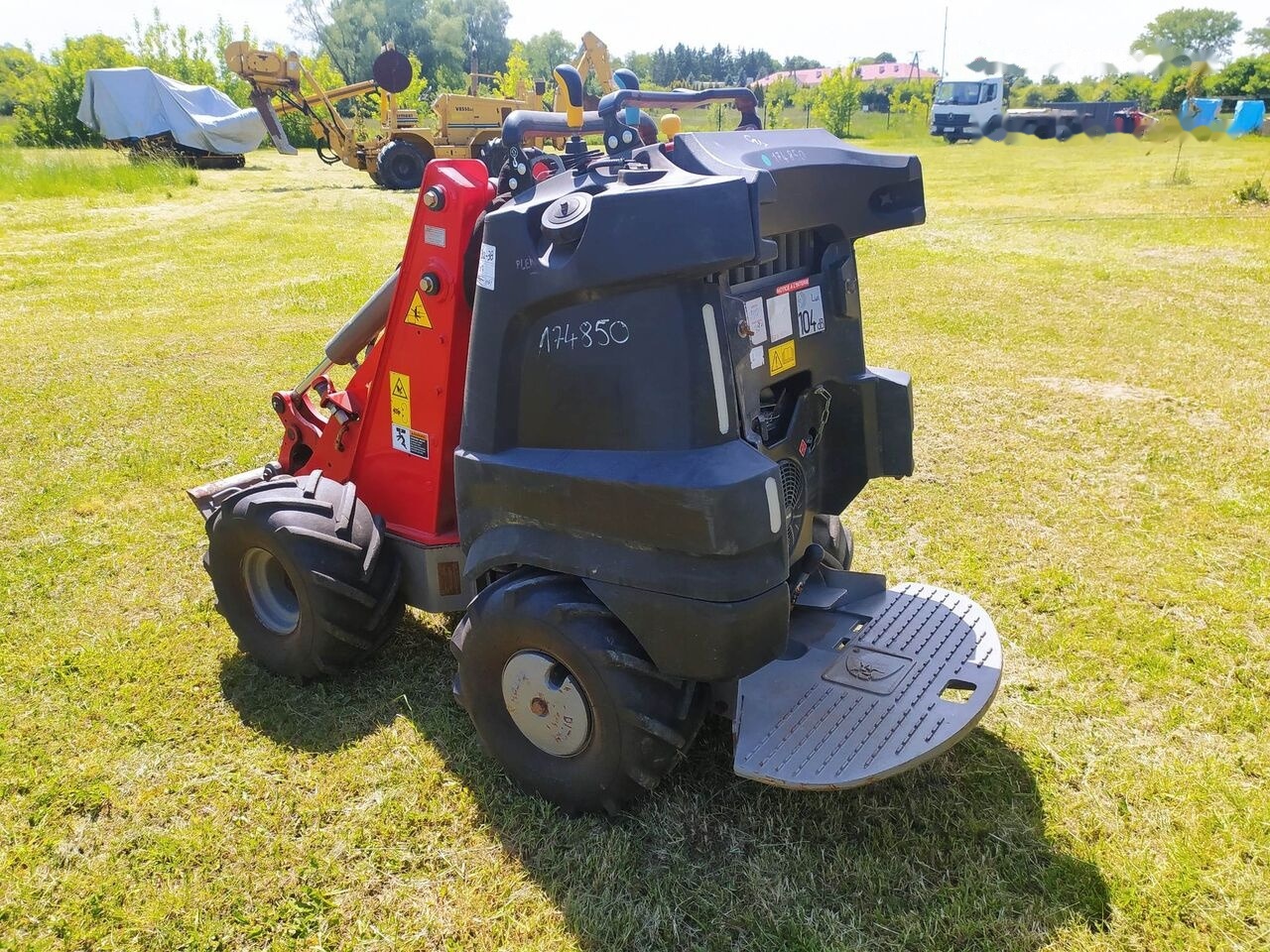 Траншеєкопач Ditch-Witch Zahn R300: фото 17