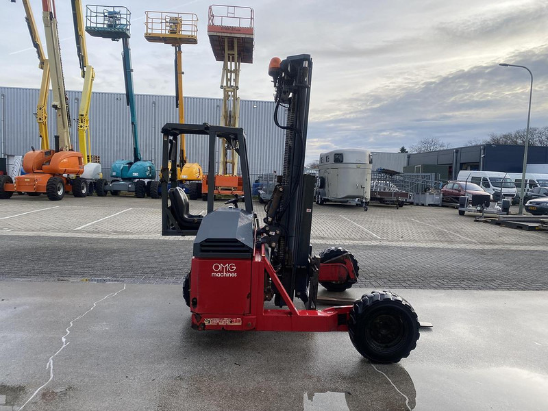 Moffett M4 25.3 / Kooiaap - Мобільний вилковий навантажувач: фото 4 Moffett M4 25.3 / Kooiaap - Мобільний вилковий навантажувач: фото 4