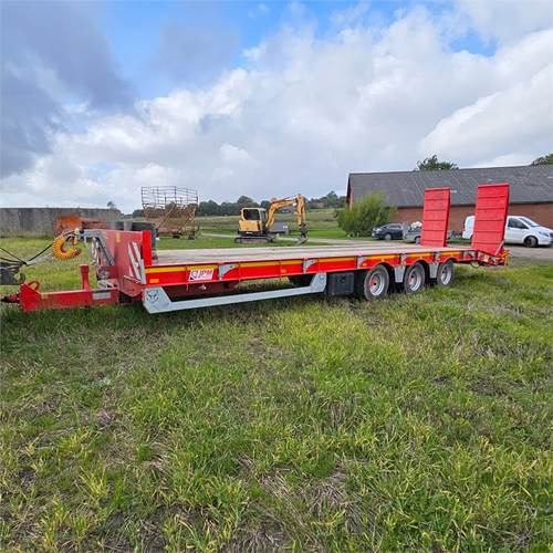 ABC 33000 T - Низькорамна платформа причіп: фото 2 ABC 33000 T - Низькорамна платформа причіп: фото 2