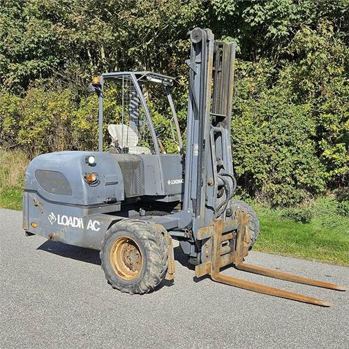 ABC 825 - Мобільний вилковий навантажувач: фото 1 ABC 825 - Мобільний вилковий навантажувач: фото 1