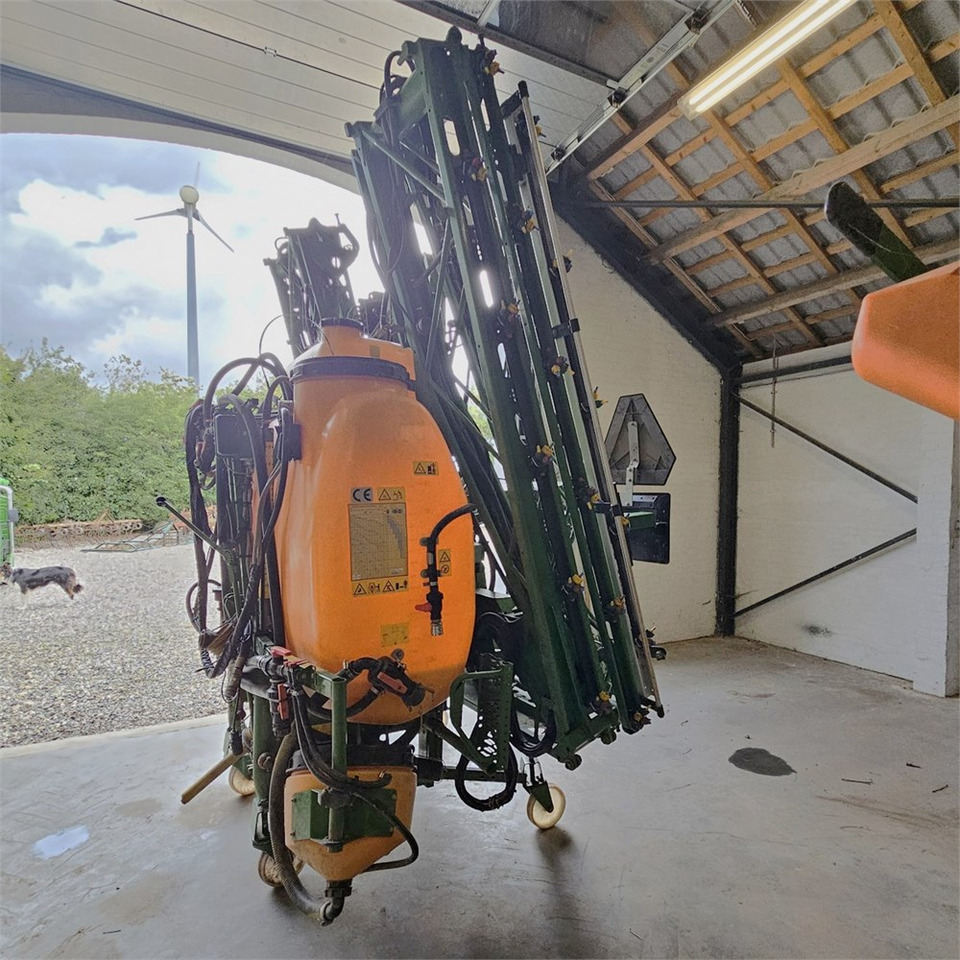 Amazone UF1200 - Обприскувач: фото 4 Amazone UF1200 - Обприскувач: фото 4