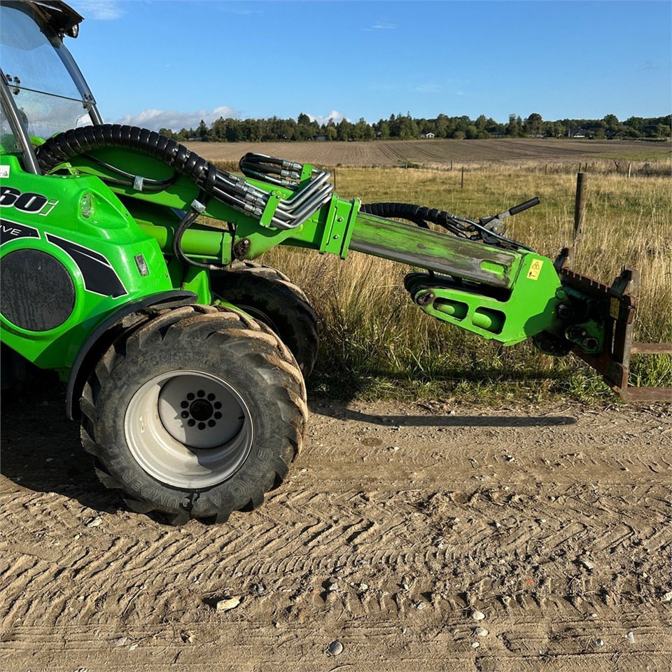 Avant 860 i - Колісний навантажувач: фото 4 Avant 860 i - Колісний навантажувач: фото 4