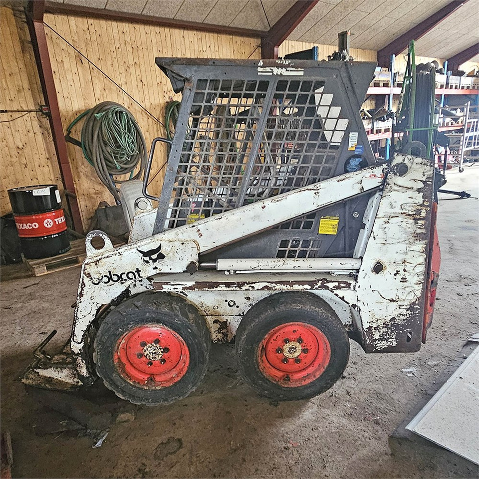 Bobcat 543 - Міні-навантажувач: фото 1 Bobcat 543 - Міні-навантажувач: фото 1