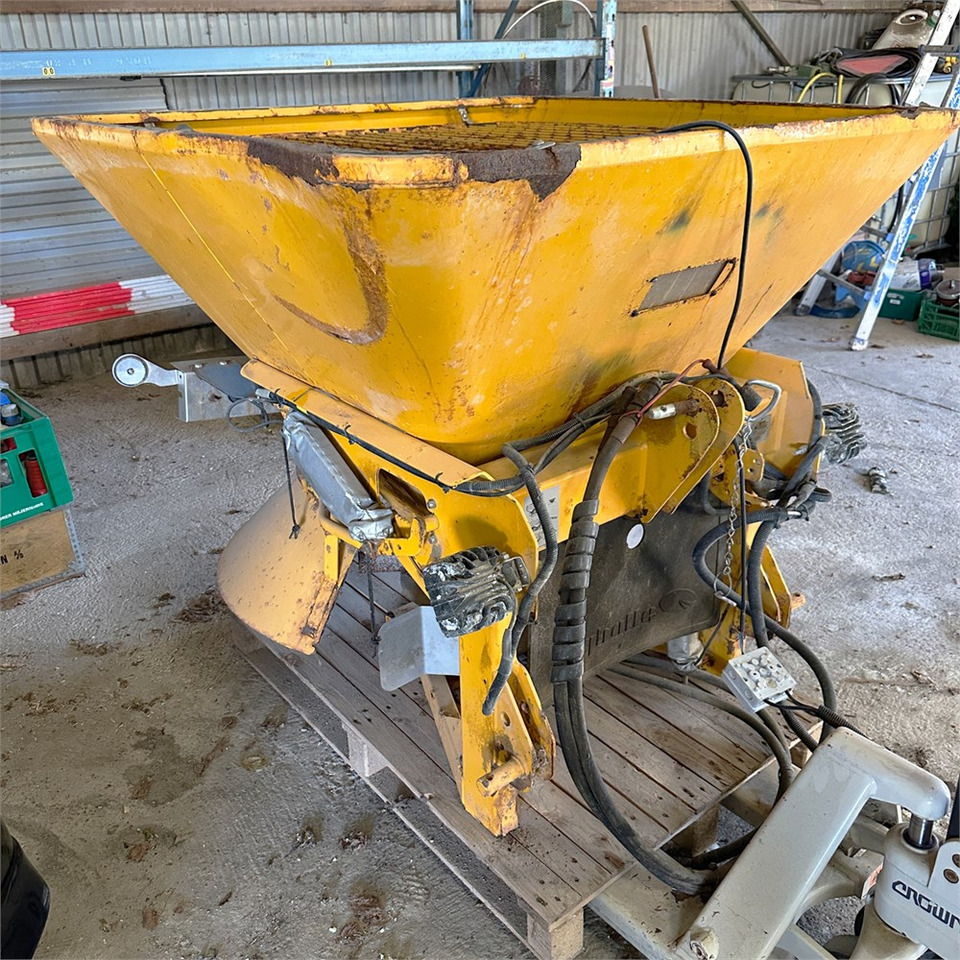 Bogballe S3 - Розкидач піску і cолі: фото 3 Bogballe S3 - Розкидач піску і cолі: фото 3