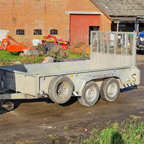 Brian James A Type - Причеп для легкових автомобілів: фото 1 Brian James A Type - Причеп для легкових автомобілів: фото 1