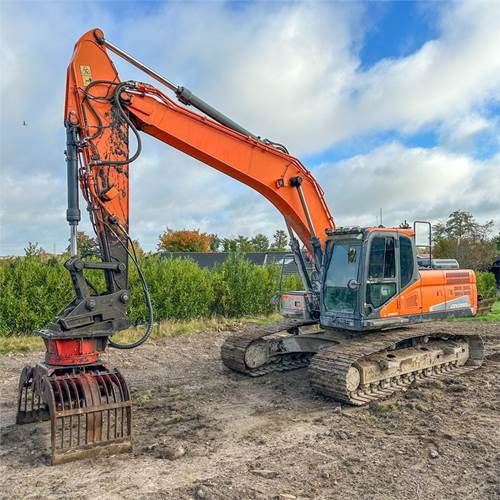 Doosan DX255 LC - Гусеничний екскаватор: фото 2 Doosan DX255 LC - Гусеничний екскаватор: фото 2