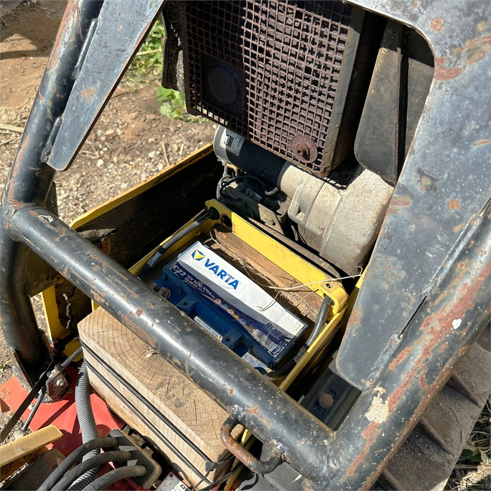 Віброплита Dynapac LG500: фото 17 Віброплита Dynapac LG500: фото 17