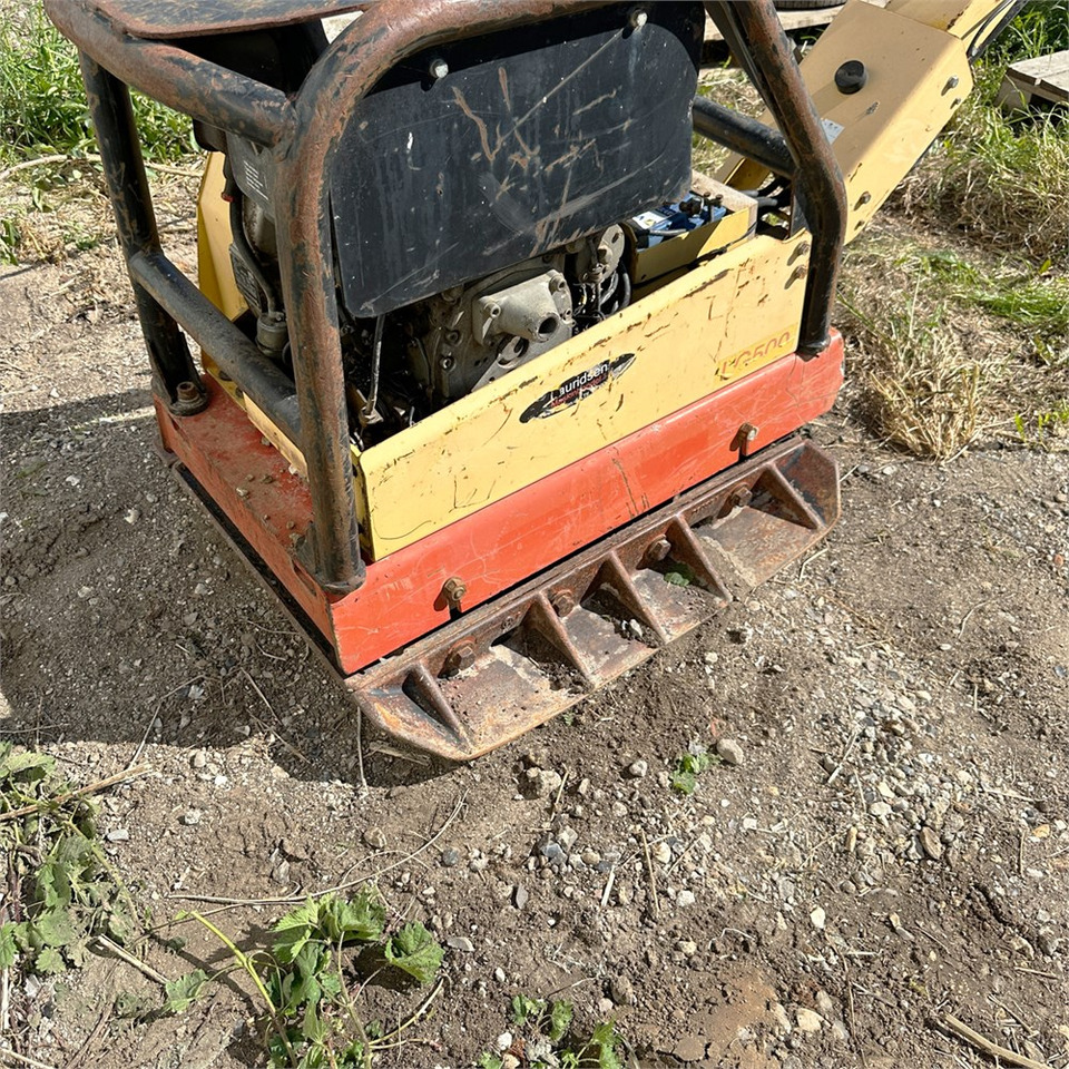 Віброплита Dynapac LG500: фото 13 Віброплита Dynapac LG500: фото 13