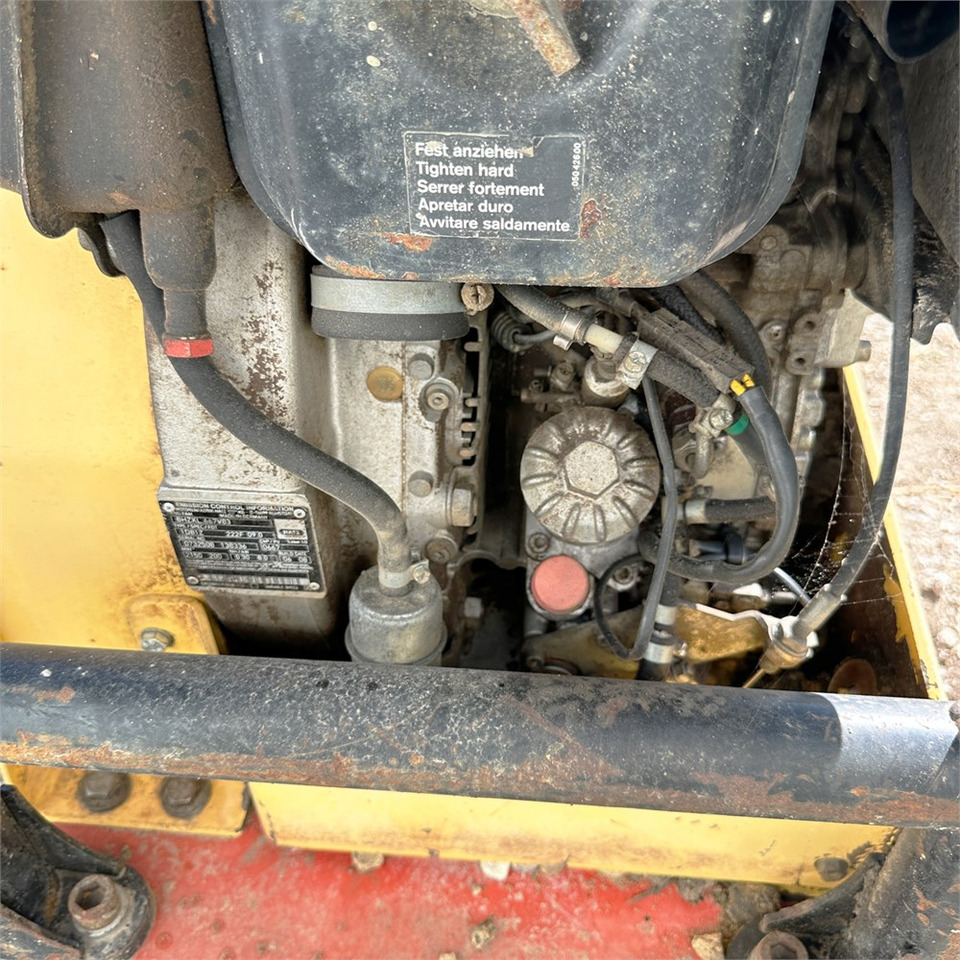 Віброплита Dynapac LG500: фото 15 Віброплита Dynapac LG500: фото 15