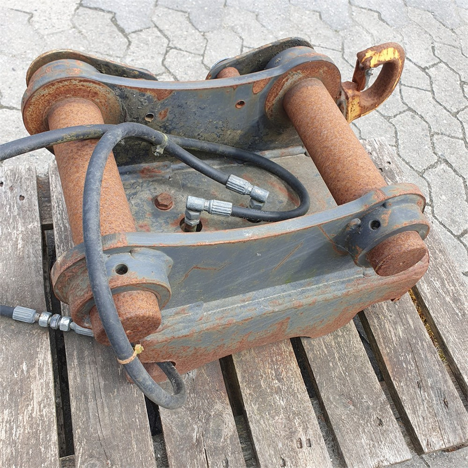 Engcon S45 - Зчіпний пристрій в категорії Екскаватори: фото 3 Engcon S45 - Зчіпний пристрій в категорії Екскаватори: фото 3