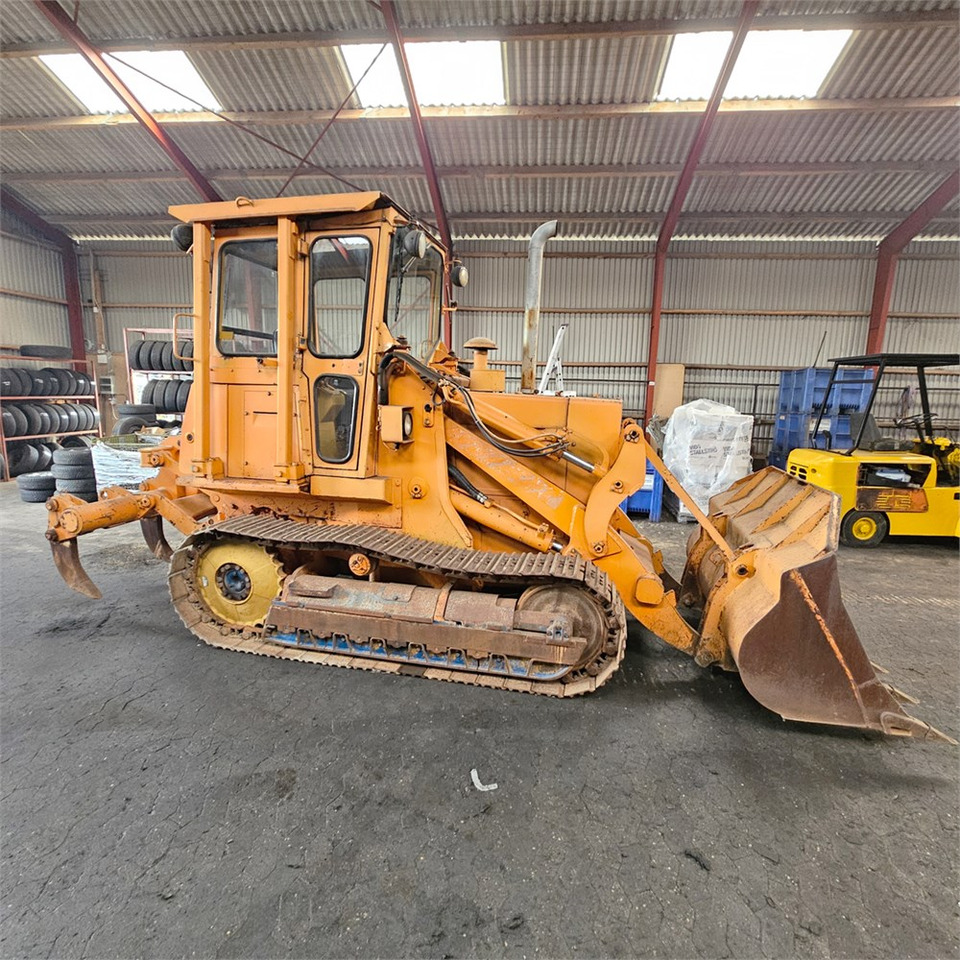 Fiat-Allis 571 FL7 B - Гусеничний навантажувач: фото 2 Fiat-Allis 571 FL7 B - Гусеничний навантажувач: фото 2