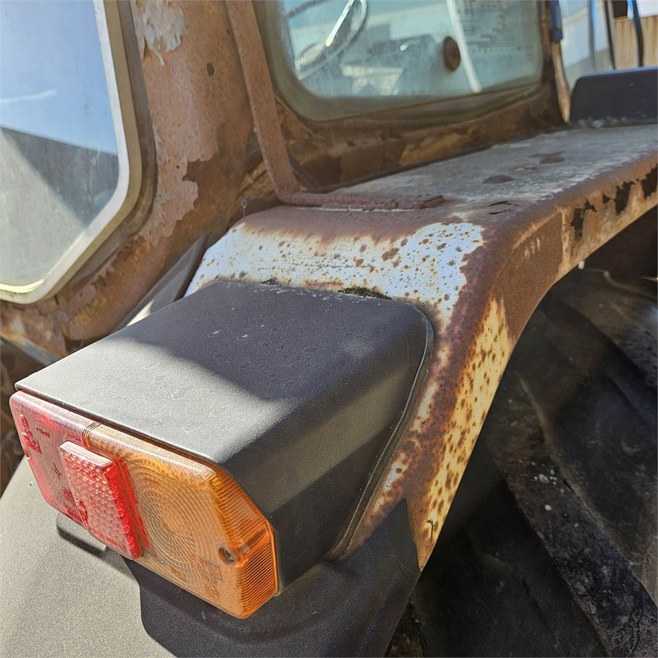 Ford 6810 в лізинг Ford 6810: фото 42