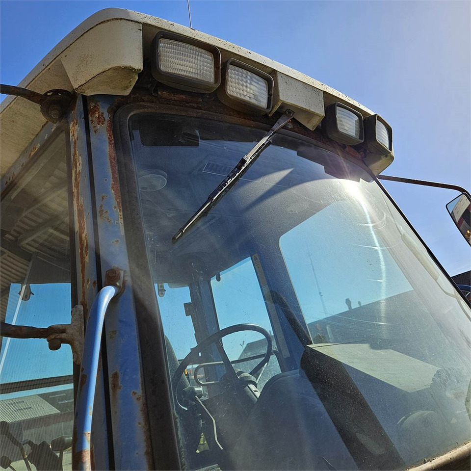 Ford 6810 в лізинг Ford 6810: фото 40