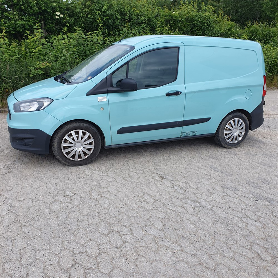 Ford Transit Courier - Легковий фургон: фото 2 Ford Transit Courier - Легковий фургон: фото 2